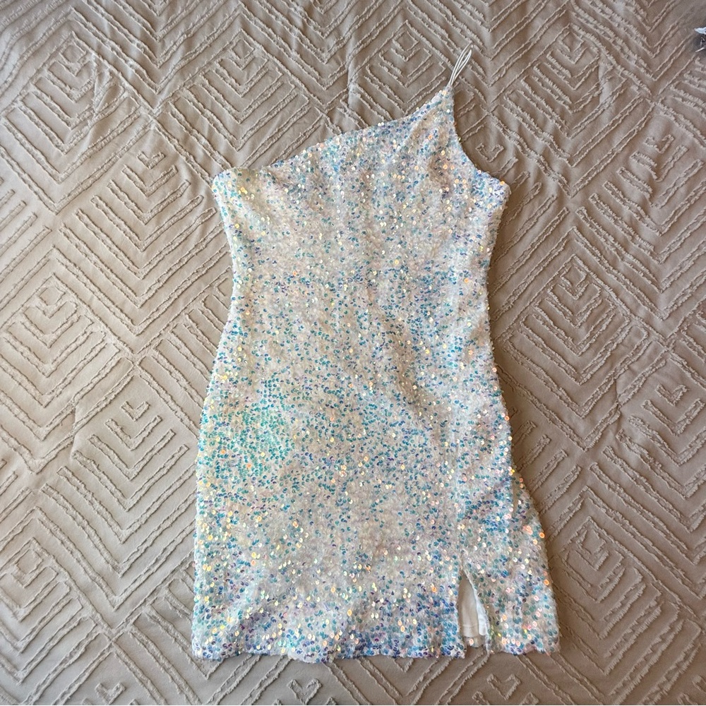 Midnight Doll White Sequin Mini One Shoulder Dress | L